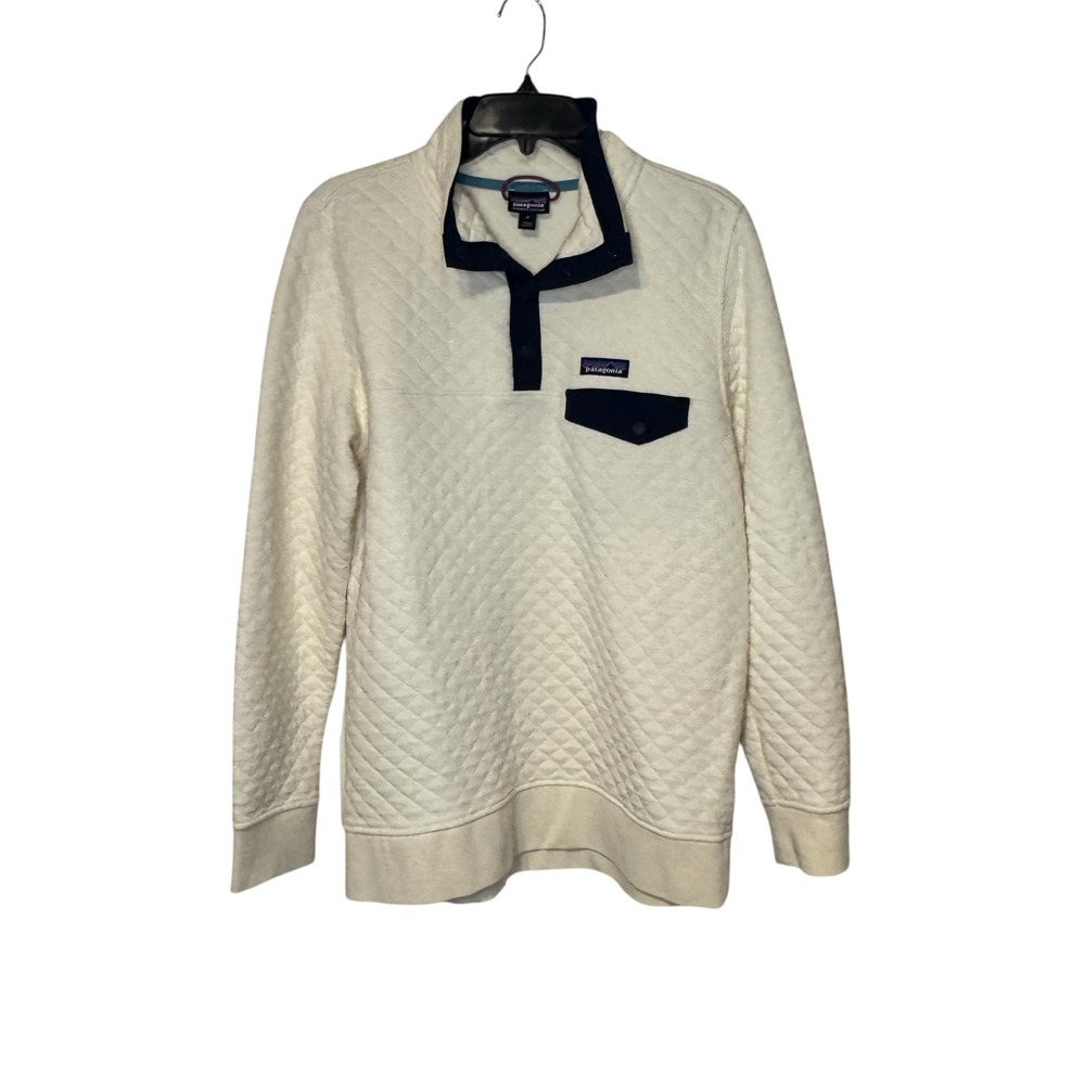 Patagonia Organic Cream Quilted Pullover with Black Trim - Very good condition